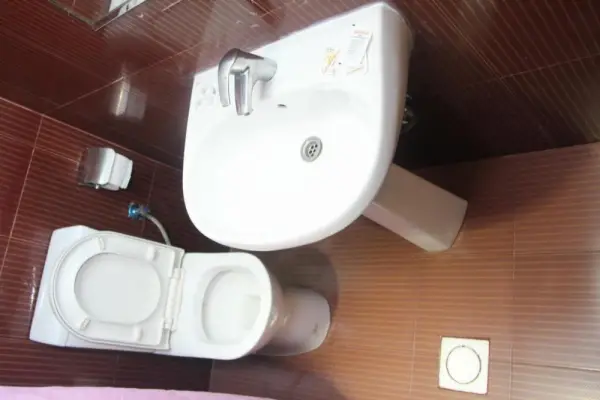 Grand Sina Hotel 9