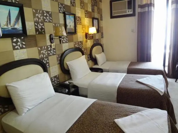 Grand Sina Hotel 10